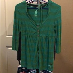 3/4 sleeved Roxy hooded cardigan.